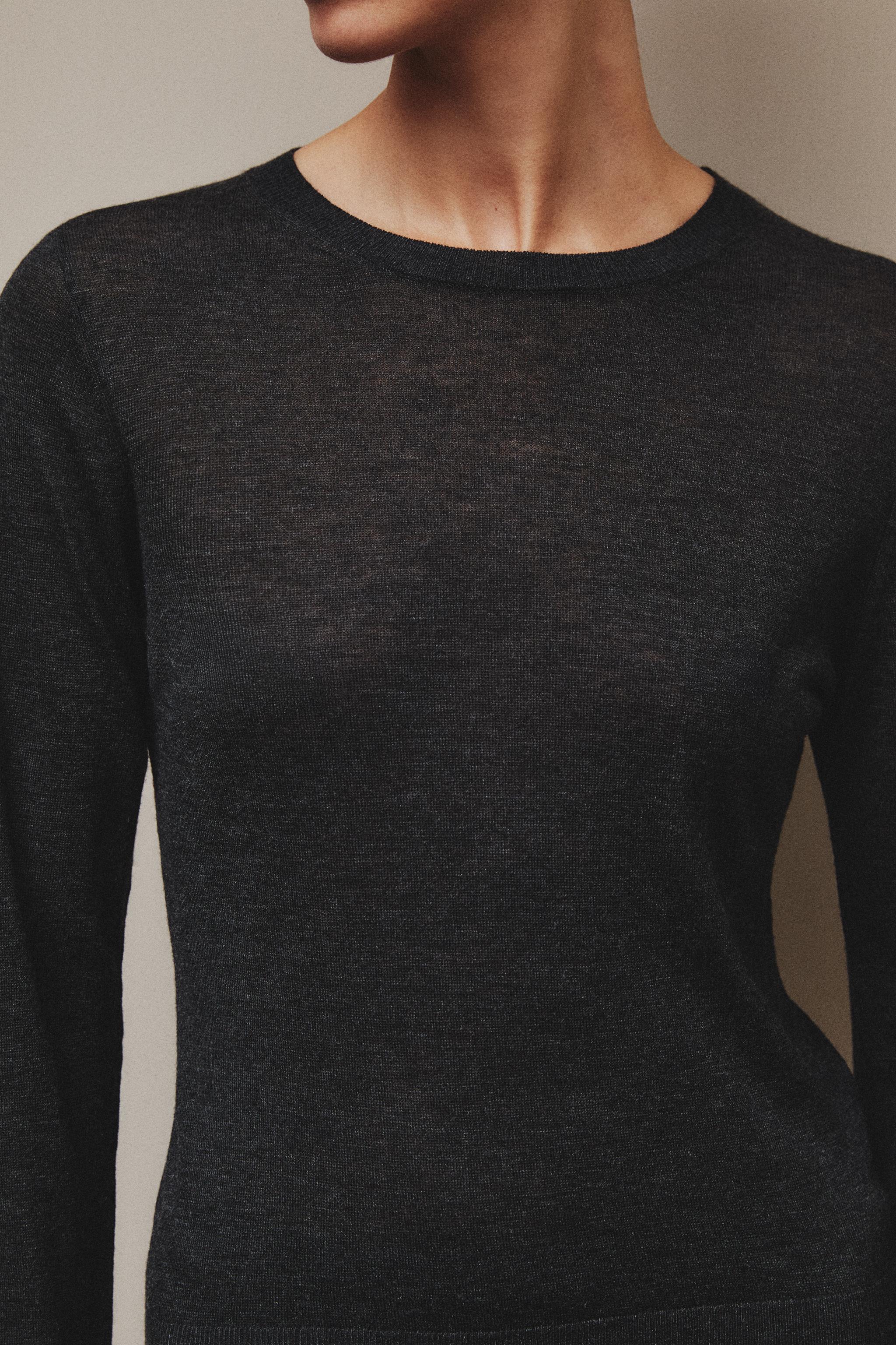 WOOL AND SILK SWEATER